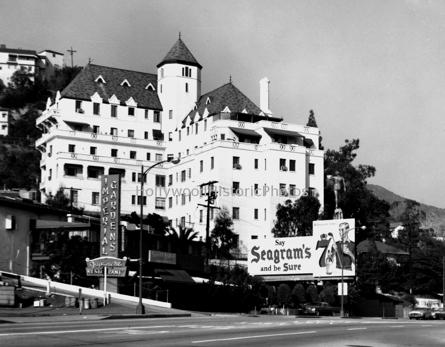 Chateau Marmont Hotel 1962 Sunset Blvd. at Harper Ave. wm.jpg